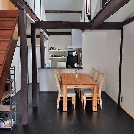 Retro Villa Fooga 昭和町屋貸切 風雅 Kinugasa Exteriör bild
