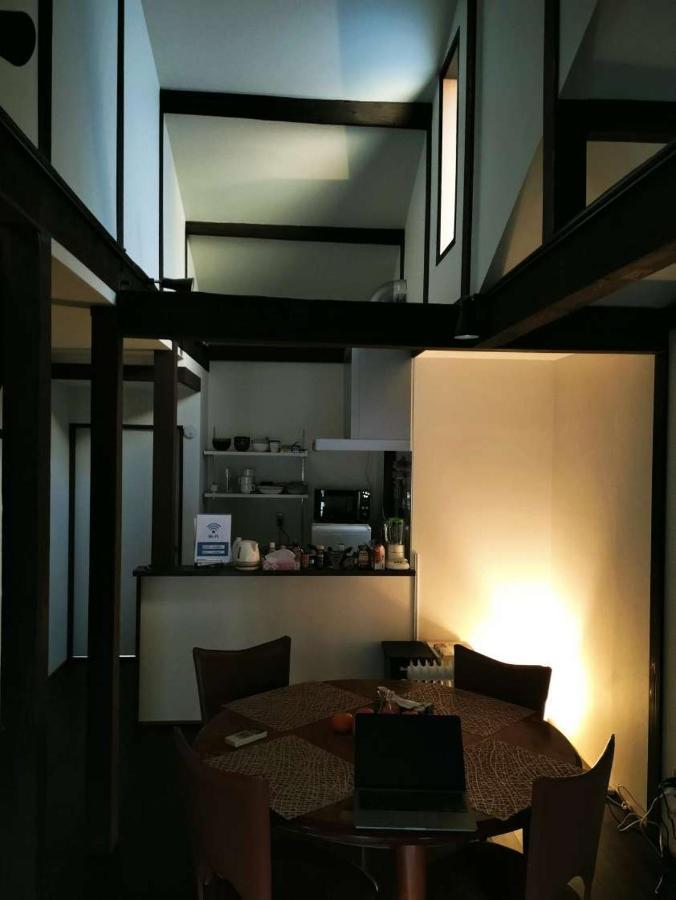 Retro Villa Fooga 昭和町屋貸切 風雅 Kinugasa Exteriör bild