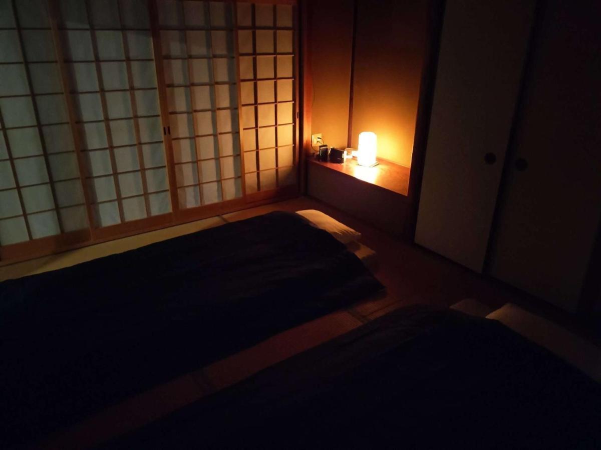 Retro Villa Fooga 昭和町屋貸切 風雅 Kinugasa Exteriör bild